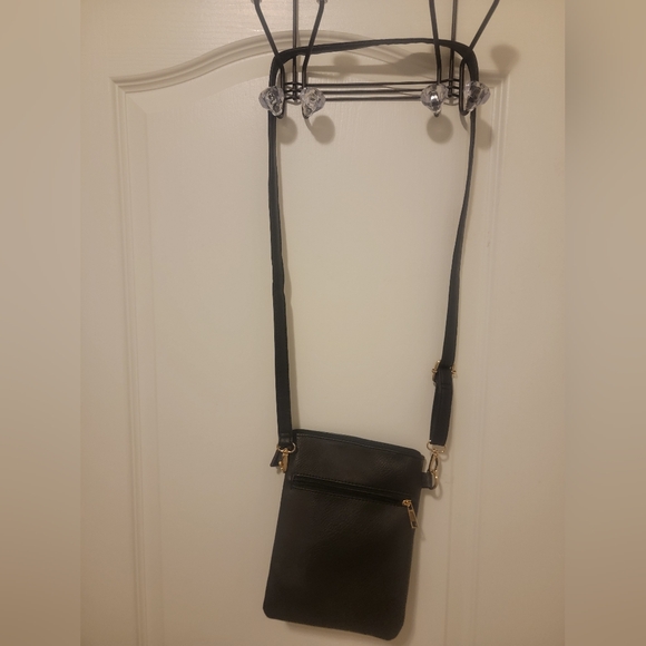 Purse - Picture 2 of 2